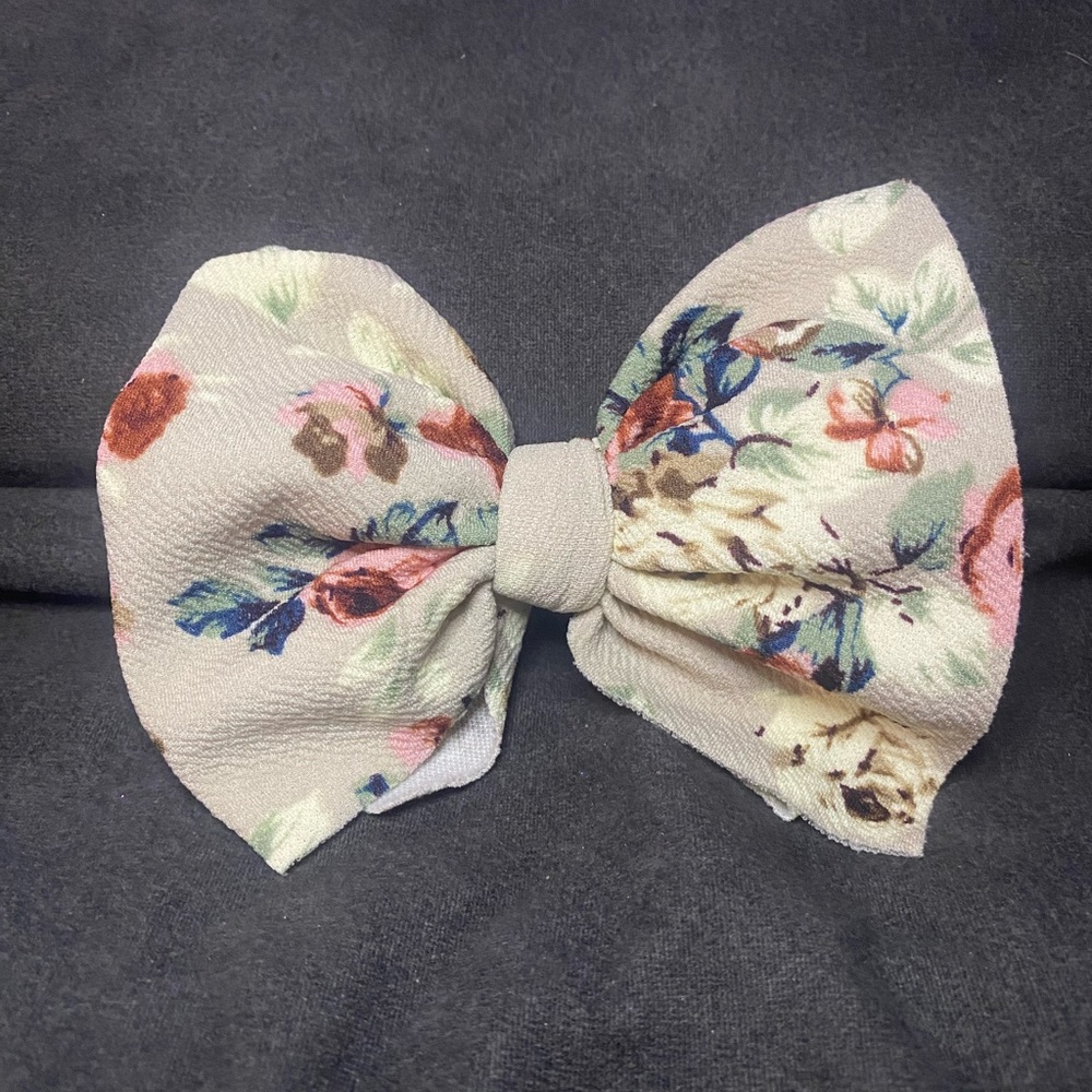 Little lopers big bow